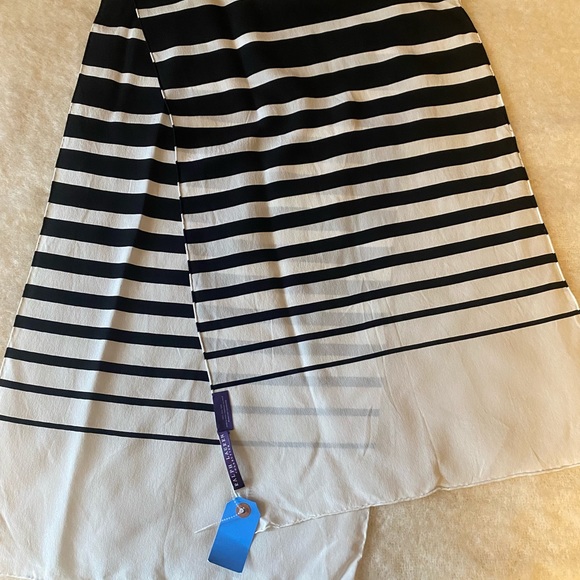 Ralph Lauren purple Label long silk scarf. Black and white.searching a gown” - Picture 2 of 4